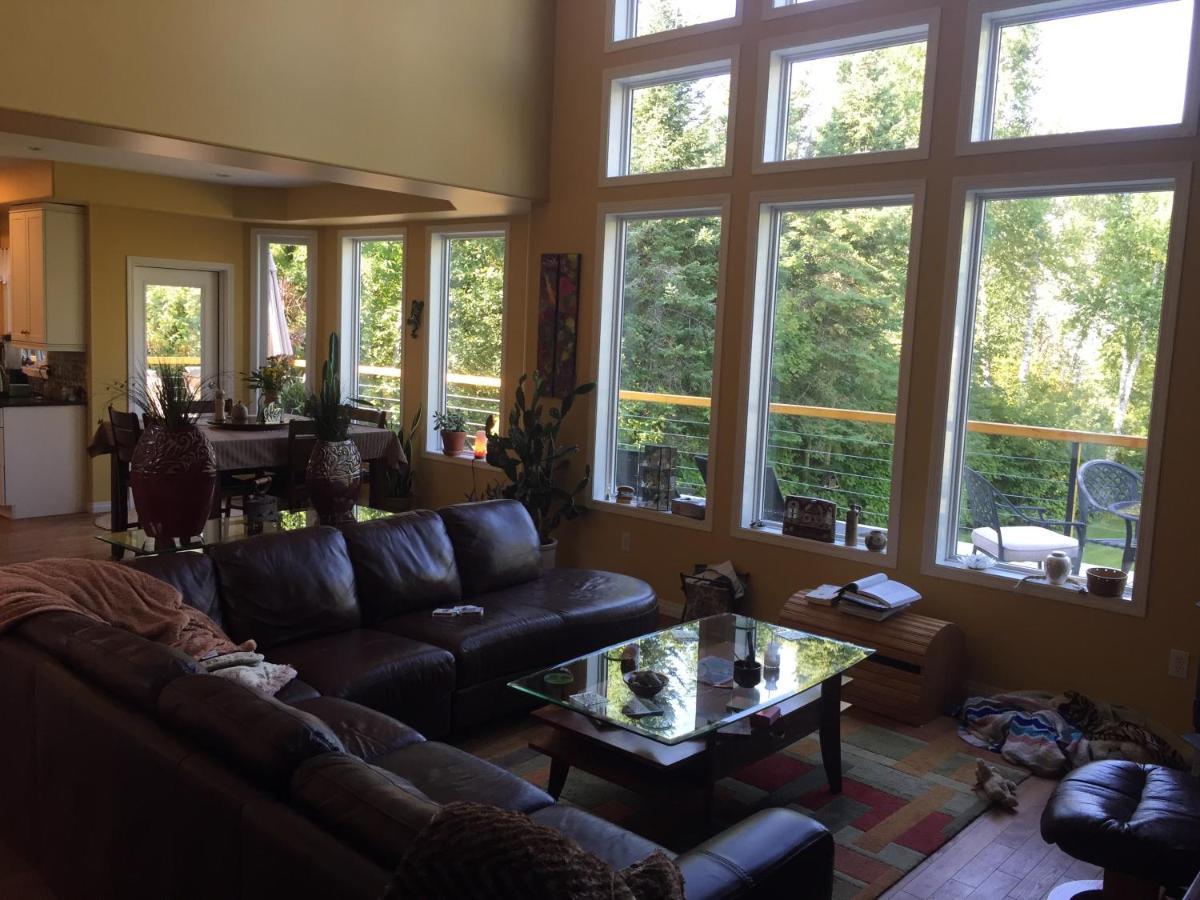 Pebble Springs BnB Grand Beach Eksteriør billede