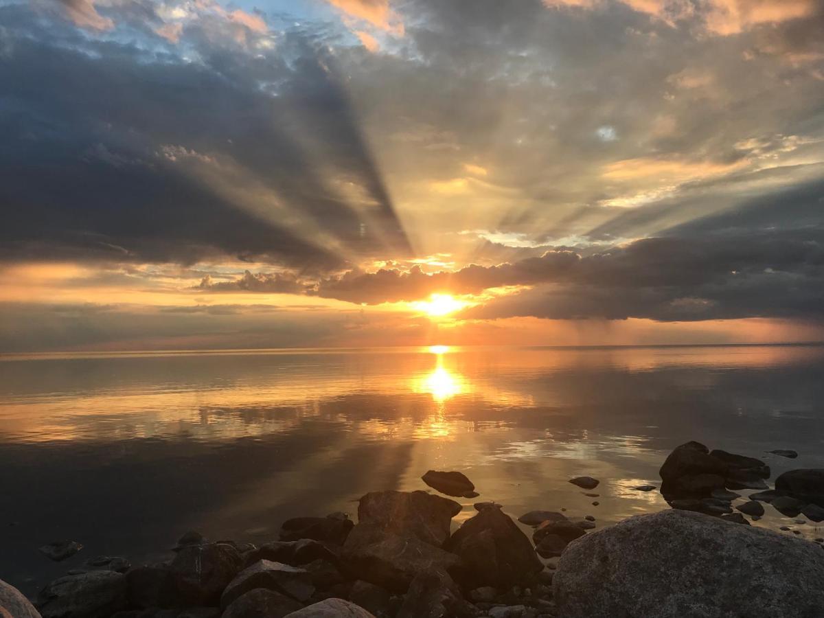 Pebble Springs BnB Grand Beach Eksteriør billede